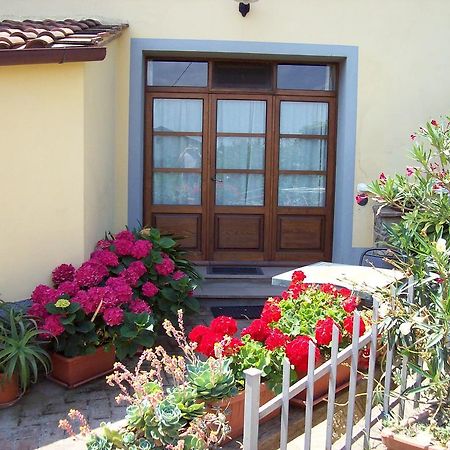 Ferienwohnung Casa Amedeo Chianni Zimmer foto